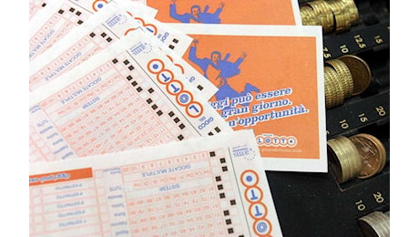 Lotto e 10eLotto serale, estrazione di martedì 30 luglio 2024: i numeri vincenti