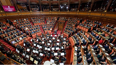 La manovra da 30 miliardi in Senato per un esame lampo. Tutto blindato. Discussione azzoppata