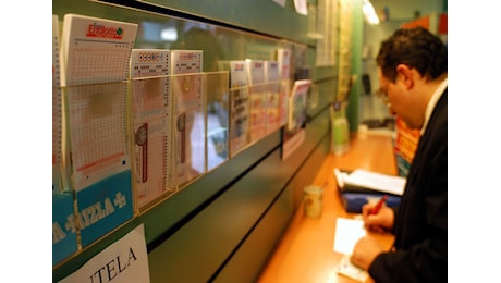 Superenalotto, i numeri vincenti dell’estrazione del 30 luglio 2024