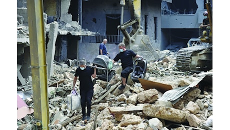 Quinto casco blu ferito in Libano. E Israele minaccia anche le ambulanze