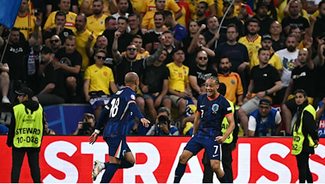 L'Olanda ai quarti: battuta la Romania 3-0