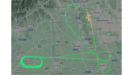 Ecco il tragitto dell’aereo che ha sganciato carburante sopra i cieli del Piemonte