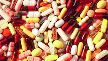 Farmaci e caldo, attenzione a dosi e conservazione: il vademecum