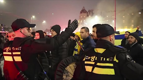 Tifosi israeliani aggrediti ad Amsterdam: cinque condannati per le violenze durante Ajax-Maccabi