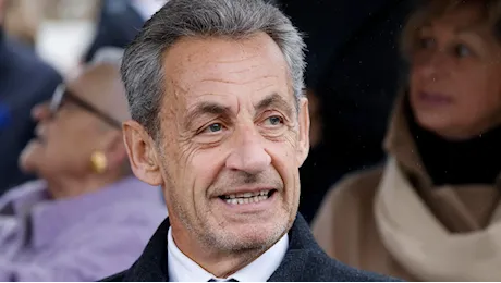 Traffico di influenze, 3 anni a Sarkozy (uno con bracciale elettronico)