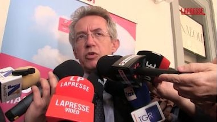 Napoli, Manfredi su caso turisti israeliani: Sbagliato criminalizzare intero popolo e dare spazio a intolleranza - Il Sole 24 ORE Napoli, Manfredi su caso turisti israeliani: Sbagliato criminalizzare intero popolo e dare spazio a intolleranza - Il Sole 24 ORE