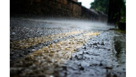 Tempo grigio, la perturbazione raggiunge la Liguria