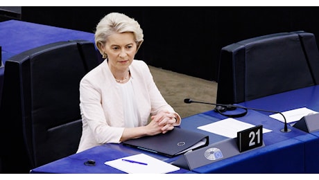 Ursula von der Leyen sfida la sinistra, pronta allo scontro per nominare Fitto vice