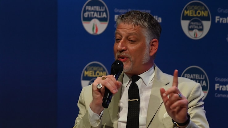 Sentenza Giuli. La sinistra prima aveva intellettuali, poi influencer, ora solo comici - HuffPost Italia Sentenza Giuli. La sinistra prima aveva intellettuali, poi influencer, ora solo comici - HuffPost Italia