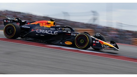 F1, Gp Austin: Verstappen vince la Sprint, duello tra le due Ferrari