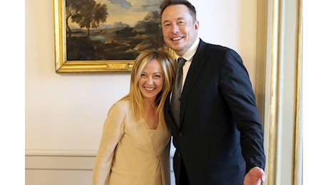 Emendamento Musk, cos'è e perché dovrebbe risolvere il problema dei migranti in Albania