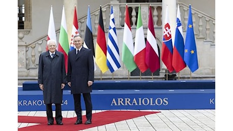 Mattarella: tante spese militari ma l’aggressione russa all’Ucraina non dà scelta. Serve difesa comune Ue