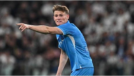 McTominay sta meglio, oggi lui e Gilmour sono tornati ad allenarsi: il report del Napoli