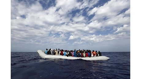 Migranti, tribunale Palermo sospende trattenimento e chiede parere a Corte Ue