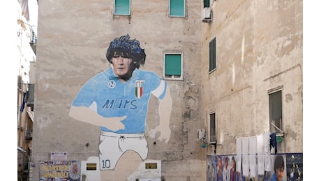 Murales di Maradona, i segni del tempo si vedono