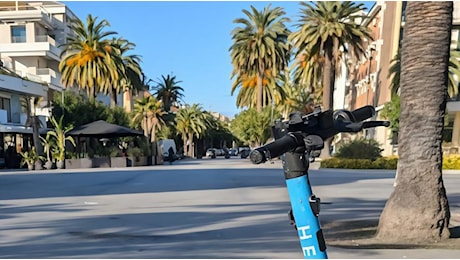 Nuovo codice della strada: Casco per i monopattini?. Meglio se legato alla velocità