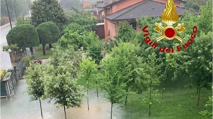 Maltempo Veneto, decine di persone bloccate nelle auto per innalzamento del livello d’acqua - Meteo.it