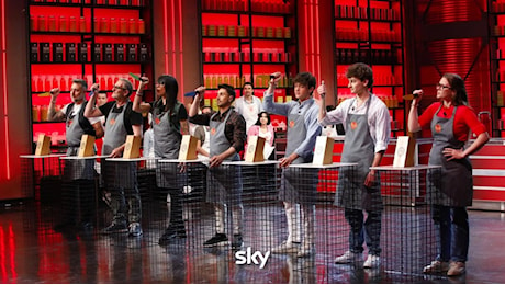 MasterChef 14: chi sono i nuovi concorrenti, ma solo 18 hanno meritato l'ingresso in Masterclass