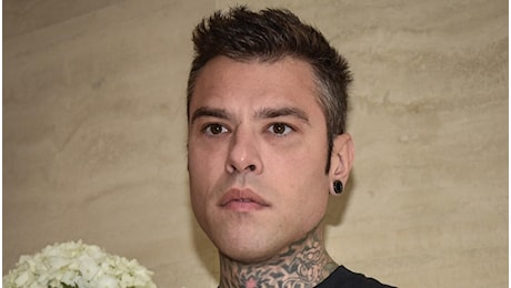 Parla il medico che ha curato Fedez all'ospedale di Brindisi: Dolori, vomito e il rifiuto di fare la tac