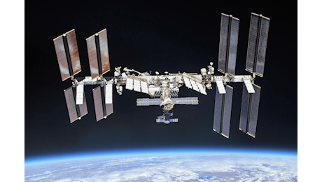 SpaceX costruirà il mezzo che deorbiterà la Stazione Spaziale Internazionale