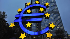 Bond, il paradosso dello spread con i titoli della Commissione Ue: più basso che col Bund tedesco – LE TABELLE