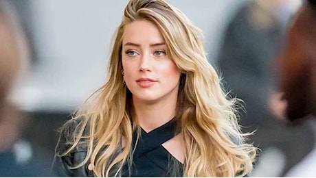 Blake Lively ottiene il sostegno anche di Amber Heard: Usano i social media in modo orribile