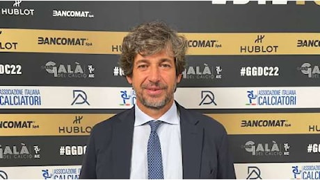 Albertini: Il mio Milan creato con valori e obiettivi. La vittoria nel derby non è un evento che potrà cambiare la stagione