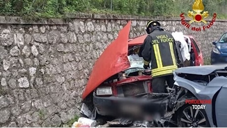 Ubriaco a bordo di una Street Car causa un incidente e urina davanti ai carabinieri