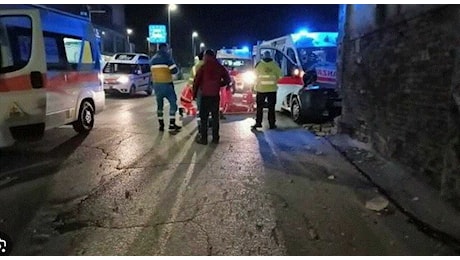 Roma, investito da un'auto su via Trionfale: muore 47enne. Alla guida un ragazzo di 19 anni sottoposto all'alcol test