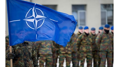 La NATO cerca di impedire che Trump fermi la guerra. Preparando attacchi preventivi ad alta precisione sul territorio russo (C. Meier)