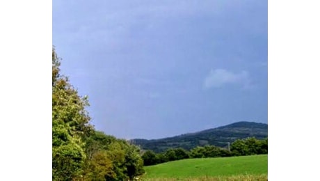 Vento forte sui rilievi: allerta per domenica. Possibilità di deboli precipitazioni