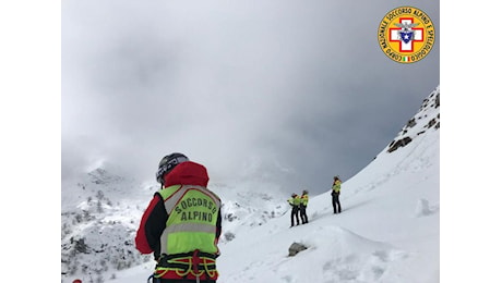 Valanga travolge un escursionista in Alto Adige: morto un uomo di 54 anni