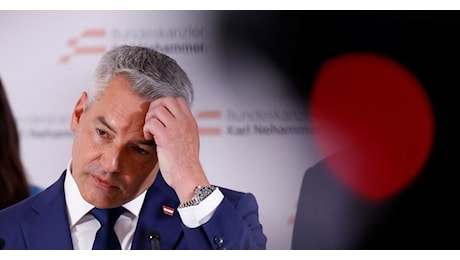 Austria, falliscono i colloqui di governo. Il cancelliere Nehammer pronto a dimettersi