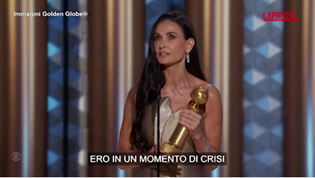 VIDEO Golden Globes, Demi Moore: Pensavo fossi finita, ero in crisi. Dico grazie a 'The Substance'