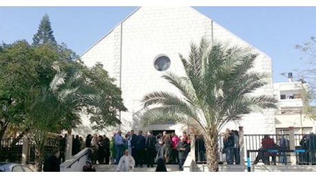 Striscia di Gaza: Romanelli (parroco): “Buon compleanno Papa Francesco!”. Verso il Natale tra speranza e illusione per una tregua