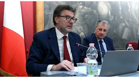 Manovra, Giorgetti: «Revisione dei valori del catasto se usati bonus edilizi sulla casa»