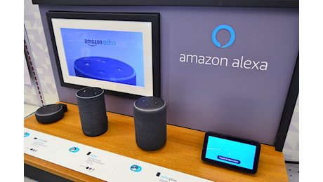 Amazon prepara il lancio della nuova Alexa (a pagamento) con AI generativa. Come funzionerà e quando potrebbe arrivare