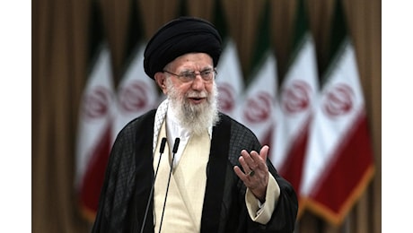 Medioriente, Khamenei pronto a guidare la preghiera del venerdì dopo cinque anni