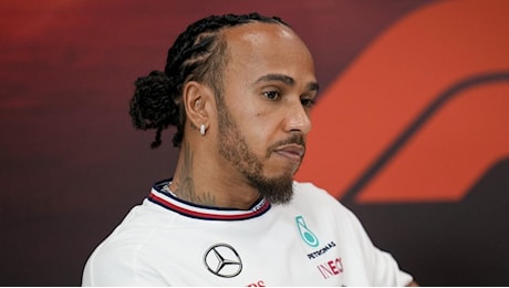 Lewis Hamilton devastato per l’addio alla Mercedes: “È una sensazione terribile”