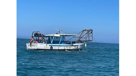 Ritrovati in mare i corpi dei due pescatori della vongolara affondata a Focene