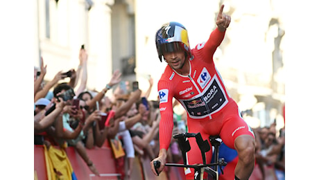 A Küng la crono finale. Roglic vince la 4^ Vuelta in carriera