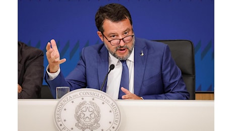 Nuovo codice della strada, Salvini: “Numero dei morti ridotto del 25% in 15 giorni”