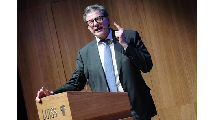 Governo, Giorgetti: Nessuna manovra correttiva per la minor crescita - lapresse.it Governo, Giorgetti: Nessuna manovra correttiva per la minor crescita - lapresse.it