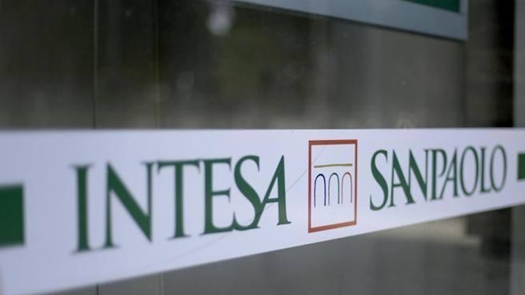 Intesa Sanpaolo, utile del trimestre a 2,6 miliardi di euro: profitti oltre le stime - Corriere della Sera Intesa Sanpaolo, utile del trimestre a 2,6 miliardi di euro: profitti oltre le stime - Corriere della Sera