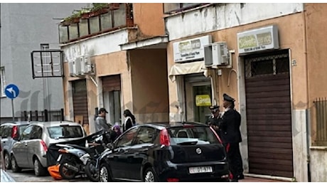 Terracina, anziana trovata morta in casa con graffi al collo: fermato e interrogato il marito di 93 anni