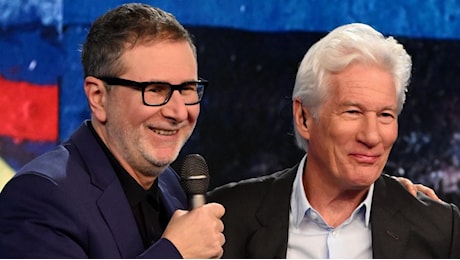 Che Tempo Che Fa, pagelle: Richard Gere divo gentile e gigione (8), Michael Bublé fredda Fazio (7)