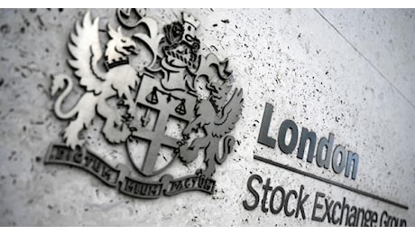 Borsa: l'Europa parte negativa, Londra -0,5%