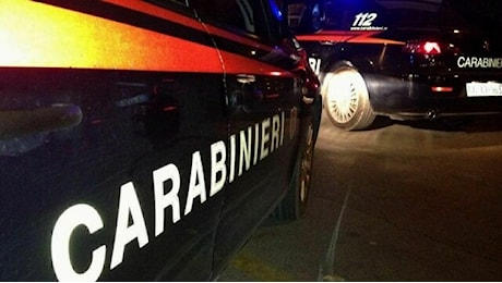 Furti, nessuna tregua: ladri assaltano un distributore di carburante. Bottino ingente