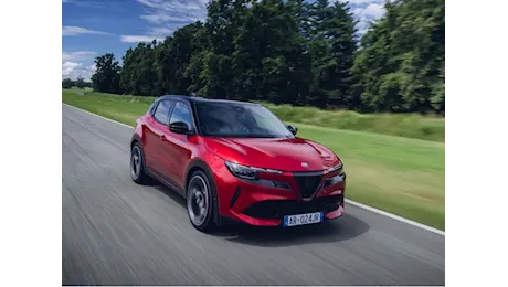 Alfa Romeo: aprile 2025 da record con Junior e Tonale protagoniste
