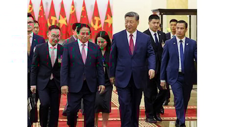 Xi, alleanze contro il bullo Usa. E ferma l'export delle terre rare